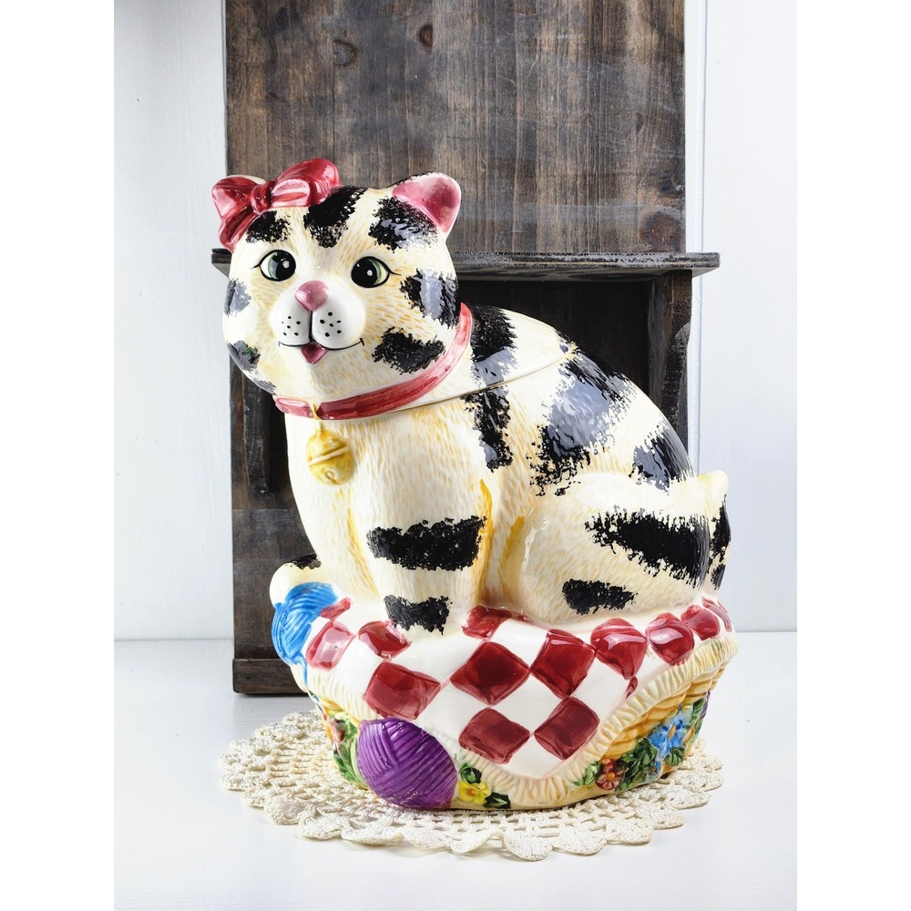 Vintage Cat Cookie Jar International Art China Calico Cat in Basket Ceramic